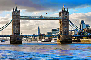 London-Bridge-and-the-River